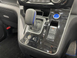 セレナ 1.2 e-POWER ハイウェイスター V 修復歴無し