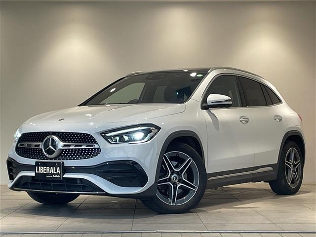 GLAクラス GLA200d 4マチック AMGライン 4WD 4WD サンルーフ