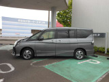 セレナ 1.2 e-POWER ハイウェイスター V 