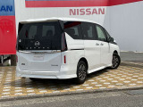 セレナ 1.4 e-POWER ハイウェイスター V 