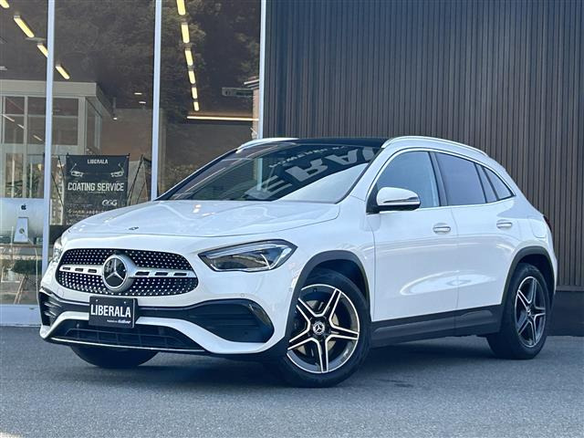GLAクラス GLA200d 4マチック AMGライン 4WD 4WD サンルーフ