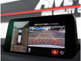 お車選びをお楽しみ頂けるよう、在庫車の展示スペースを十分に確保しております。