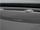 【harman/kardon】世界のオーディオファン垂涎のプレミアムサウンドシステムを搭載。原音に近い音場空間を忠実に再現。乗る人すべてに最良の音響体験を提供します。