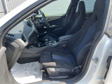 シート調整は稼働範囲が広いのでぴったりの運転ポジションに設定できます