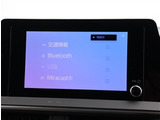 お車選びをお楽しみ頂けるよう、在庫車の展示スペースを十分に確保しております。