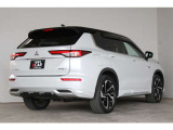 アウトランダー PHEV 2.4 P 4WD 