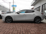MAZDA3ファストバック 1.5 15S ツーリング 