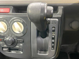 【フロアCVT】無段階変速機能でスムーズな走行をお楽しみいただけます♪エンジンパワーを無駄なく車輪に伝えるから低燃費にも貢献!