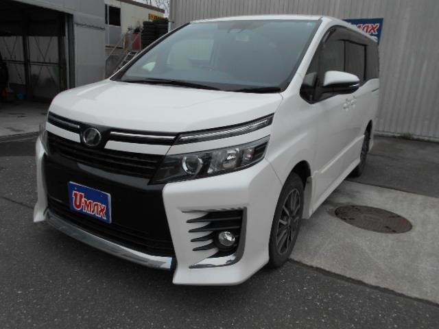 ヴォクシー 2.0 ZS 4WD 