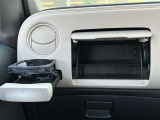 気になる車はすぐにお問い合わせください!画面右側の0066から始まる無料ダイヤルからお問い合わせ下さい!専門スタッフがお車のご質問にお答えいたします!