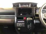 温度を設定すれば、自動で車内の温度管理をしてくれる優れものです♪ATミッションで運転楽々