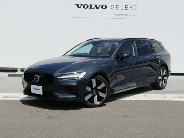 V60 リチャージ PHEV T6 AWD アルティメット 4WD 