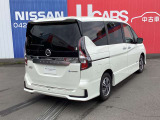 セレナ 1.2 e-POWER ハイウェイスター V 