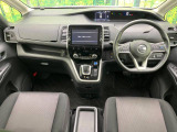 セレナ 1.2 e-POWER ハイウェイスター V 