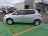 ヴィッツ 1.3 F 4WD 