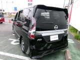 セレナ 1.2 e-POWER ハイウェイスター V 