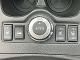 シートヒーター、座面を温めてくれます寒い時期には役立つ機能です。(前後全席)