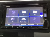 ナビゲーションはフルセグTVのGathers純正メモリーナビを搭載しています。Bluetoothオーディオ機能がありますので、スマートフォンなどの音楽も再生できます。