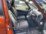 セレナ 1.2 e-POWER ハイウェイスター V 