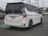 セレナ 2.0 ハイウェイスター V 