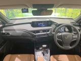 UX 250h バージョンL 