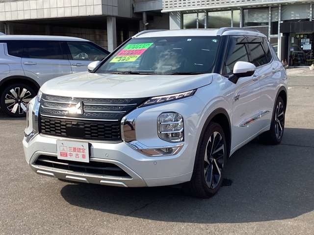 アウトランダー PHEV 2.4 P 4WD 