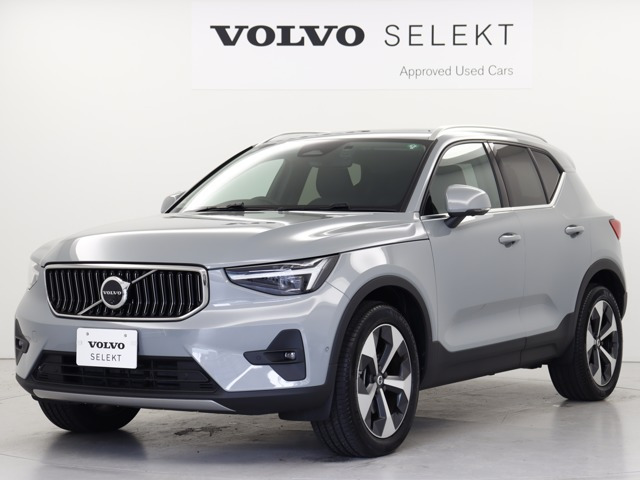 XC40 ウルトラ B4 AWD 4WD 
