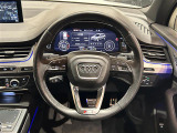 Q7 3.0 TFSI クワトロ アダプティブ エアサスペンション 4WD 4WD 本革シート