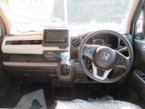 見晴らしの良い運転席です