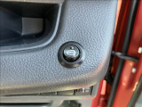 軽スマイルは、自社にて車検工場・鈑金工場・レンタカー・自動車保険代理店があるから安心してお車のことならお任せください★