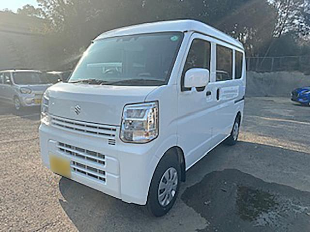 エブリイ  
