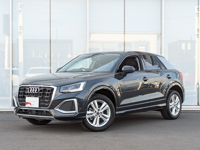 Q2 35 TFSI アドバンスド 