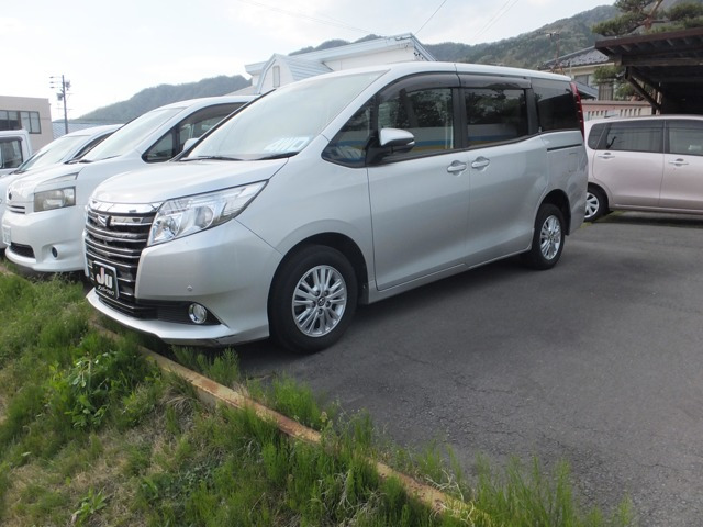 ノア 2.0 G 4WD 