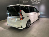 セレナ 1.2 e-POWER ハイウェイスター V 