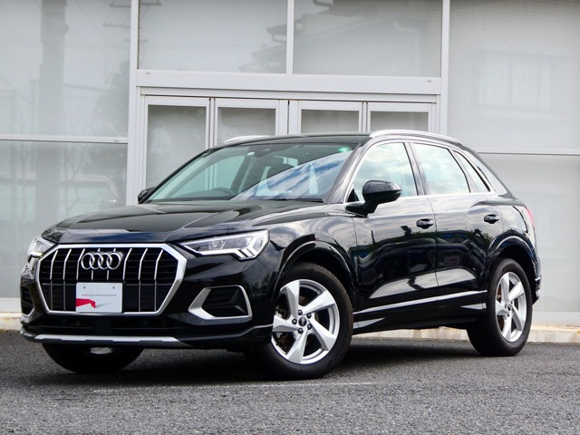 Q3 35 TFSI アドバンスド 