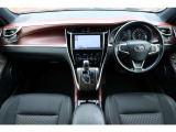 すっきりとしたダッシュボード回り!フロントビューの視界も良くて運転しやすいですよ♪