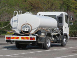 レンジャー  4t 散水車 前方圧力・後方重力散水