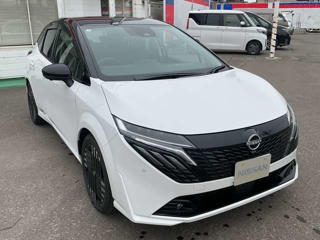 ノートオーラ 1.2 G FOUR レザーエディション 4WD 