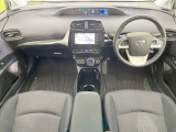 プリウス 1.8 S セーフティ プラス 
