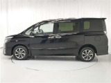 ヴォクシー 2.0 ZS 煌II 4WD 
