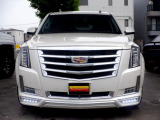 エスカレード プレミアム 4WD 