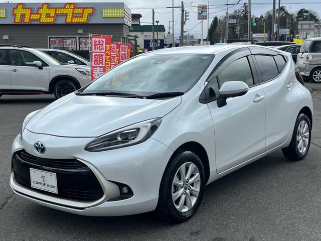 アクア  1.5 Z E-Four 4WD