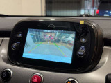 バックカメラにはガイドラインが表示されるので、まっすぐの駐車も楽々です!