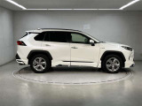 RAV4 2.5 ハイブリッド G E-Four 4WD 