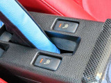 D-SPORTエアインテ-ク/MOMOステアリング/赤革/シ-トヒ-タ-/ナビ/TV/Bカメラ/CUSTOM内装パネル/ブ-ストメ-タ-増設/スロットルコントロ-ラ-/カ-ボンセンタ-コンソ-ル/Aftermarketフロアマット/Aftermarketダッシュマット