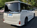 ヴォクシー 2.0 ZS 煌 