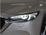 【LEDヘッドライト】省電力で長寿命の明るく運転しやすいLEDヘッドランプです。明るく照らすので暗い夜道からお客様を守ってくれます。お近くの広島マツダまでお越しください。