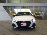 A1スポーツバック 25 TFSI アドバンスド 