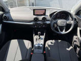 Q2 35 TFSI アドバンスド 