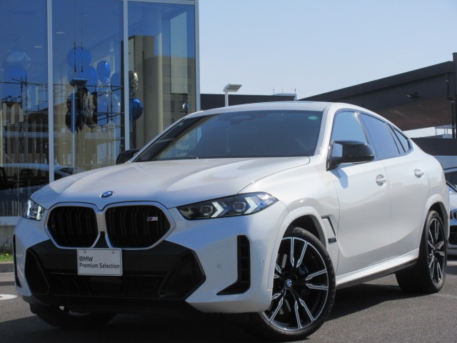 X6  M60i xドライブ 4WD